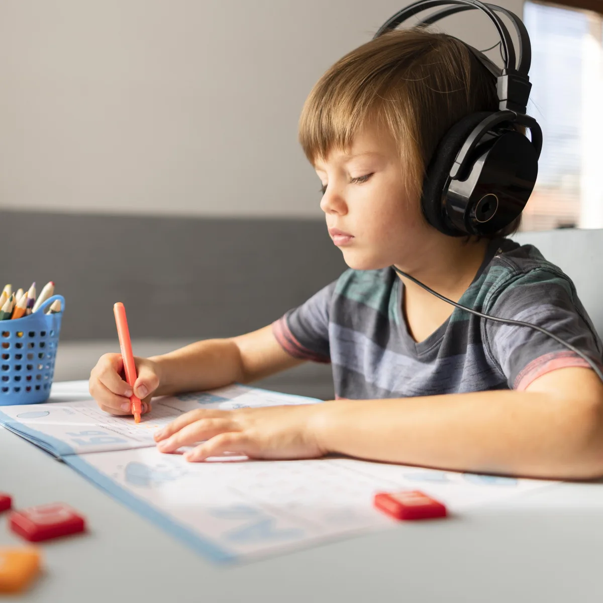 Meu aluno possui TPAC, como posso ajudá-lo em sala de aula?